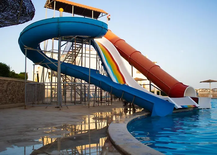 Hotel Sharks Bay Oasis Aqua Park Resort