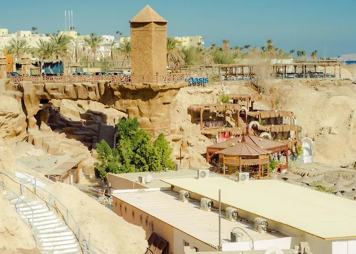 Sharks Bay Oasis Aqua Park Resort 4*