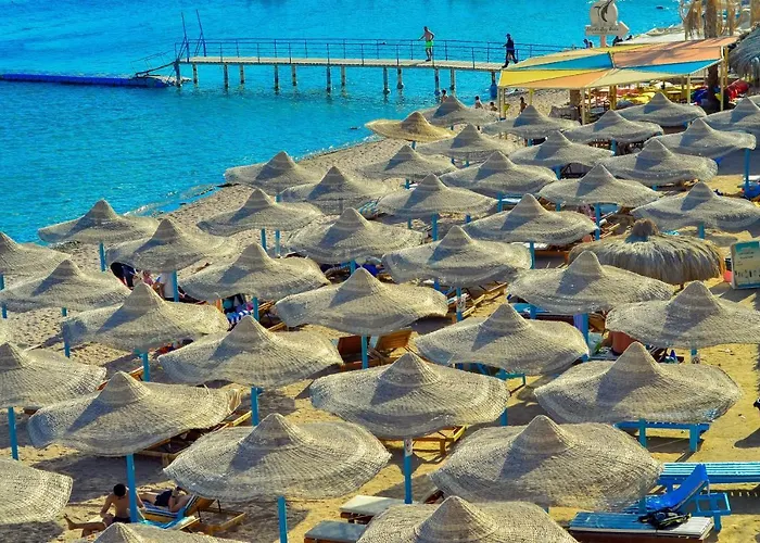 Sharks Bay Oasis Aqua Park Resort 4* Sharm El-Sheikh