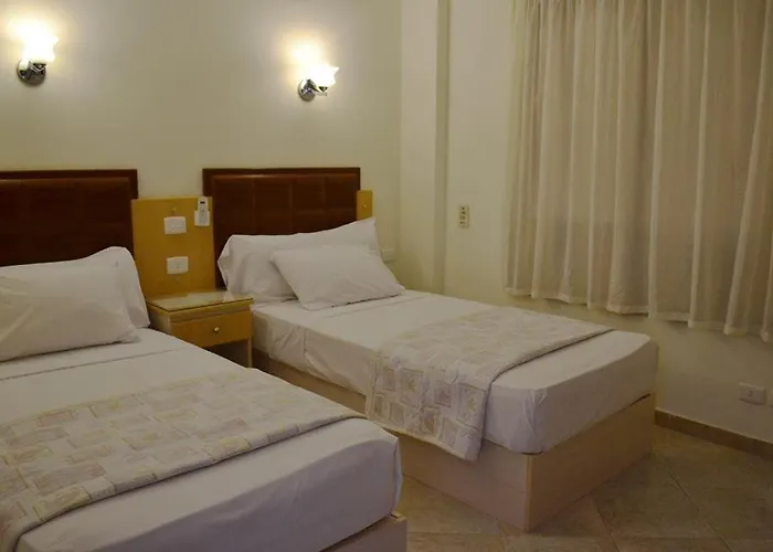 Hotel Sharks Bay Oasis Aqua Park Resort 4*