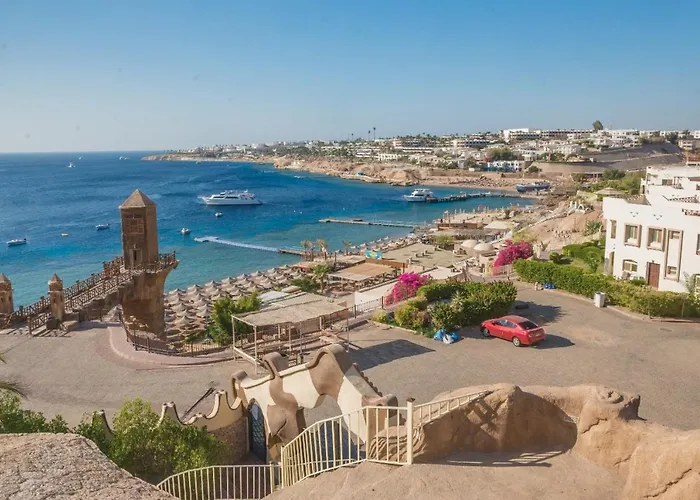 Sharks Bay Oasis Aqua Park Resort 4* Sharm El-Sheikh